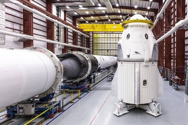 SpaceX可载人商用太空船前往国际空间站：在轨道实验室停留不到一周