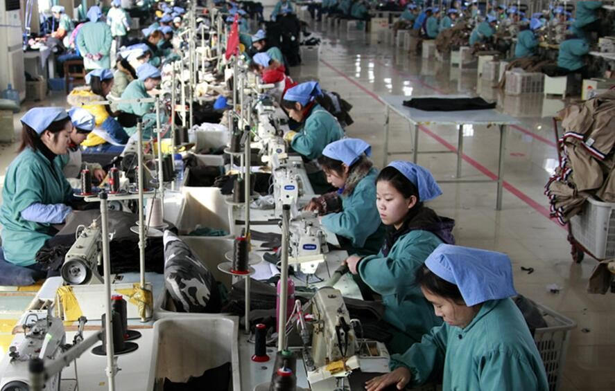 越南百万人逃离工厂（iPhone13交货中断）