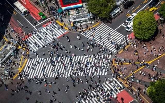 世界上最繁忙的十字路口叫什么（日本涩谷十字路口）