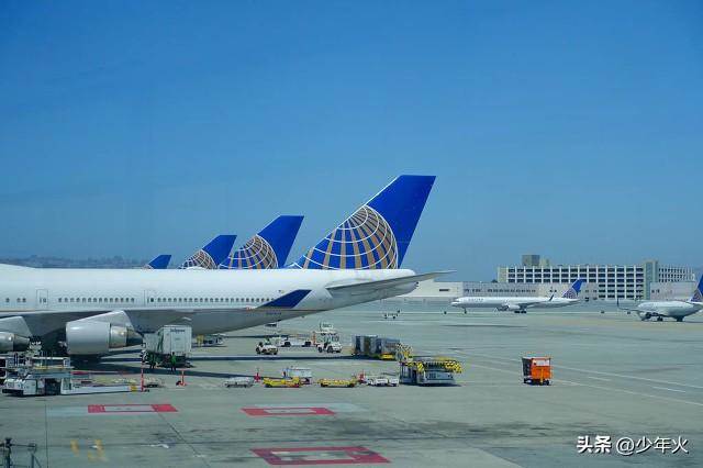 全世界排名前十的航空公司 美国占四家南航列位列第七(4)