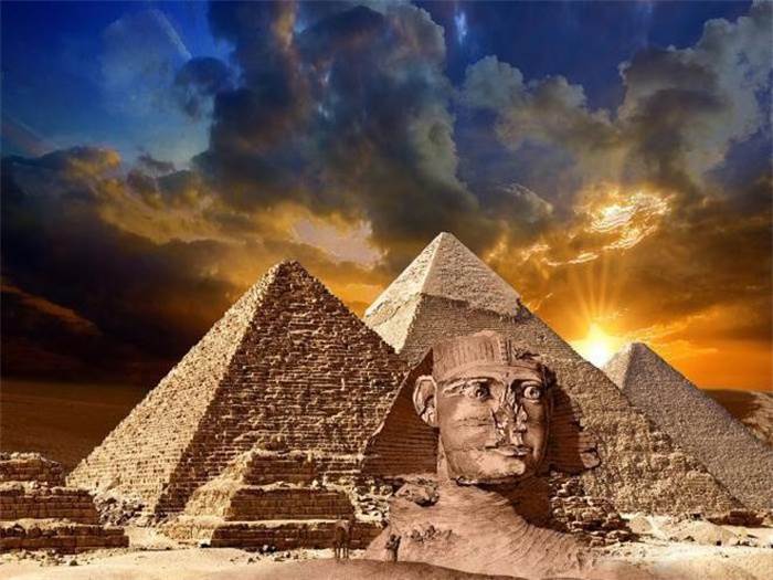 埃及发现不明飞行物(金字塔与外星人之间的关系)