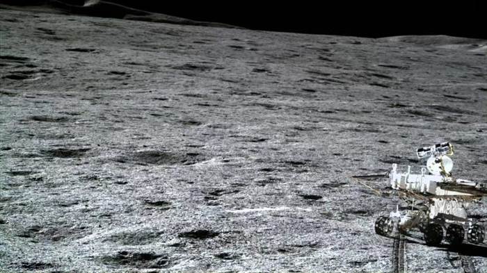 不少人认为阿波罗登月是伪造的（人类根本没有真正的登上月球）(2)