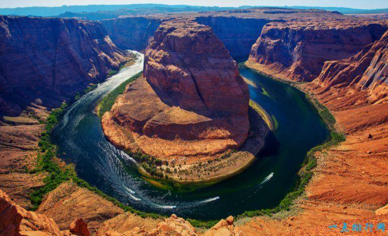 世界上最美丽的自然奇观（美国大峡谷是地球上最深的峡谷之一）