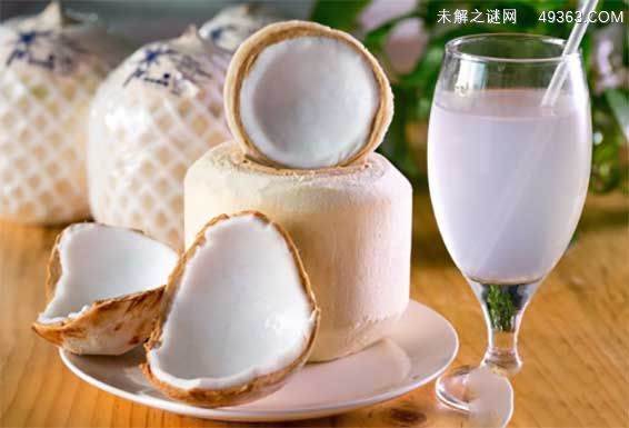 椰子水有什么营养（果汁清暑解渴，消肿止血，并能驱虫;椰子皮止鼻血）(1)