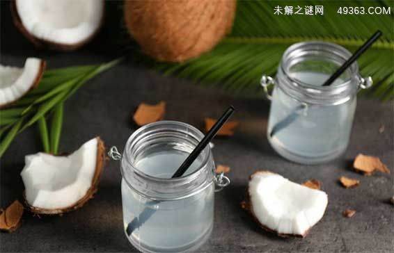 椰子水有什么营养（果汁清暑解渴，消肿止血，并能驱虫;椰子皮止鼻血）(2)