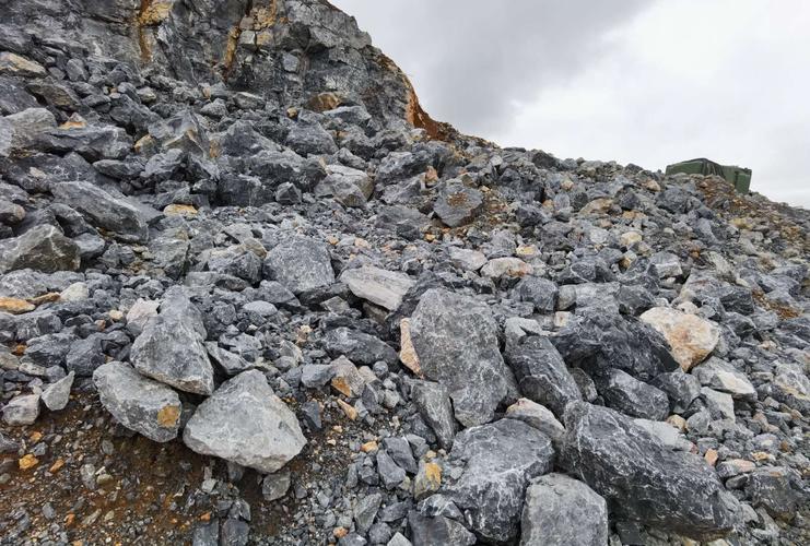 石灰石是最重要的非金属矿吗