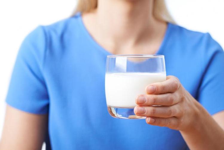 喝牛奶会白吗(2)