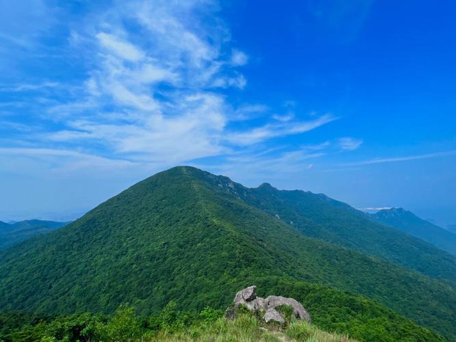 深圳最高的山是什么山 有多高(1)
