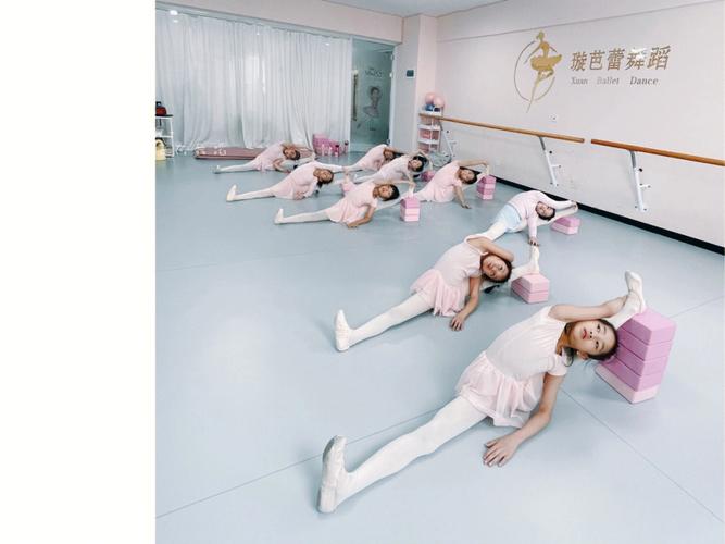 儿童芭蕾舞基本功入门教学(1)