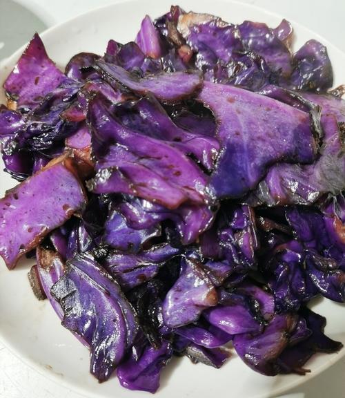 做出来紫色的菜(1)