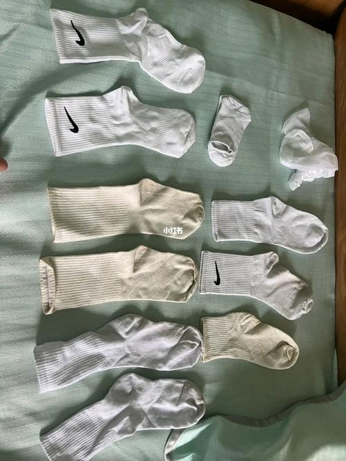 白袜子怎么洗能变白(1)