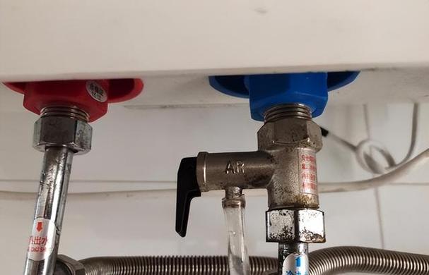 电热水器漏水怎么处理