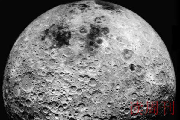 月球上面的坑叫什么/月坑(月坑是怎么产生的)