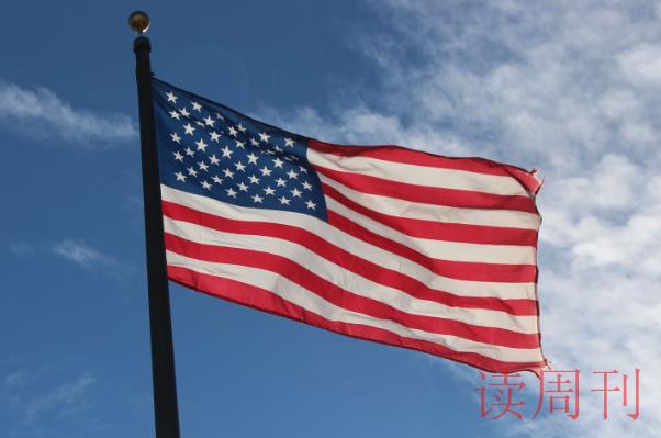 美国国旗的寓意简短（美国三角国旗背后的含义）