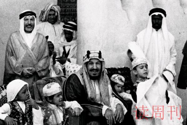 沙特为什么可以维持封建制（沙特的老百姓不反抗皇室吗）(2)