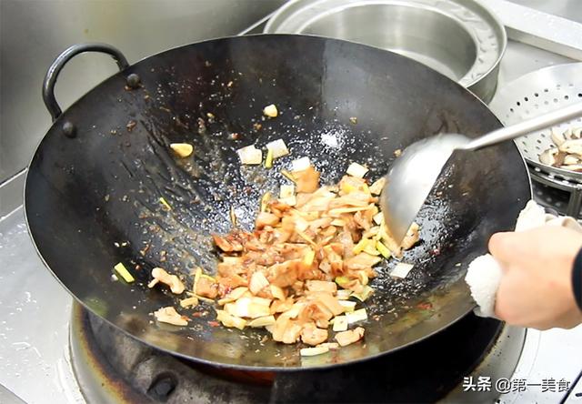 香菇炒肉的做法（香菇小炒肉怎么做才好吃）(9)