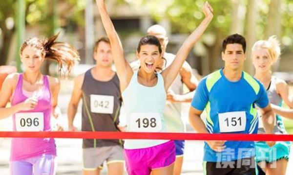马拉松跑全程是多少时间合格（六个小时到七个小时内完成）(3)