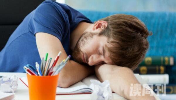 睡不着按摩三十秒入睡是最为简单的改善睡眠方法(3)