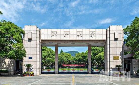 中国十大顶尖学校排名榜清华大学是红色工程师的摇篮(4)