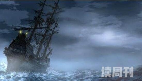 世界十大鬼船中玛丽号为何会被猎(船只半截浸泡在海水中)(2)