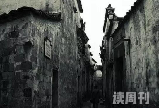 扬州螺丝结顶和无灯巷图片（扬州有一个很诡异的巷子）(2)