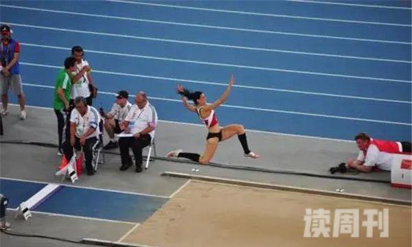 女子跳远世界纪录（奇斯家科娃是女子跳远届的传奇）(4)