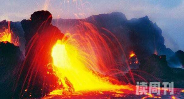 地球第一大火山（夏威夷海岛上的冒纳罗亚火山平均每3年喷发一次）(1)