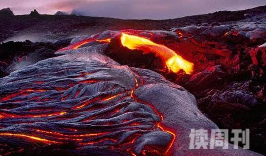 地球第一大火山（夏威夷海岛上的冒纳罗亚火山平均每3年喷发一次）(2)