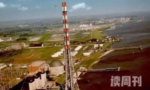 世界上最高的十座烟囱-最高烟囱419.7米-GRES-2电站烟囱(7)