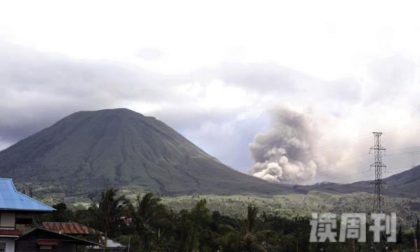 世界最高的十座活火山排行榜第三曾喷发50次-高五千米(1)