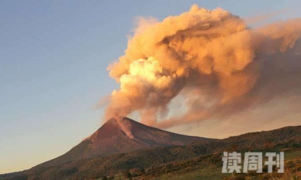世界最高的十座活火山排行榜第三曾喷发50次-高五千米(2)