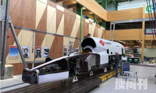 世界上速度最快的火箭车布拉德汉德LSR-时速1600公里(2)