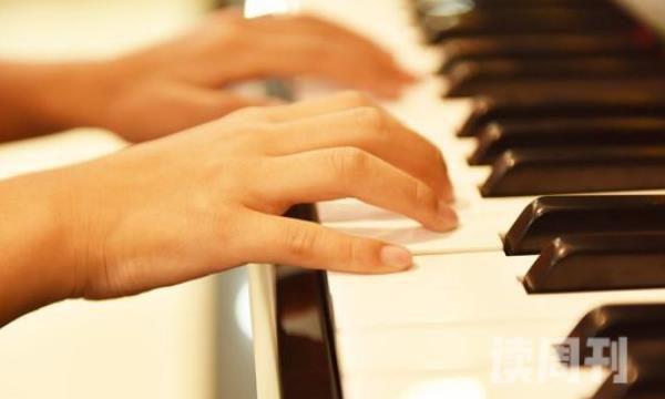 世界上最快的手指每秒敲击琴键13次-人眼都无法看清(3)