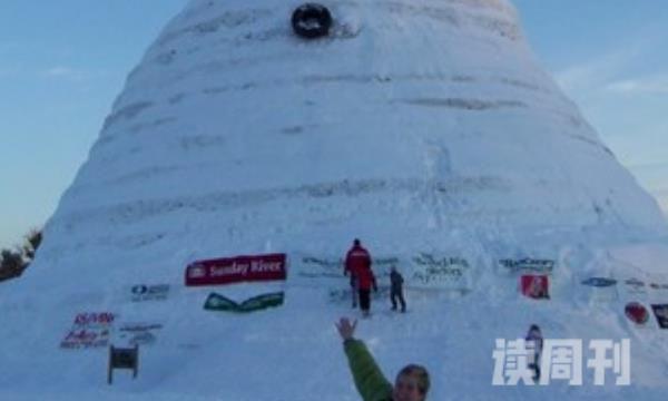 世界上最大最高的雪人整根云杉制成手臂-身高可达37米(3)