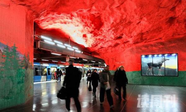 世界上最长的地下艺术长廊全长108米-拥有一百个站点(1)