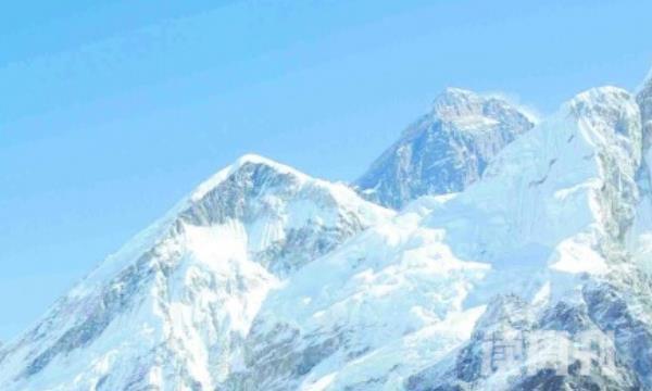世界上最高的内阁会议24位尼泊尔人顶着狂风呼吁环保(3)
