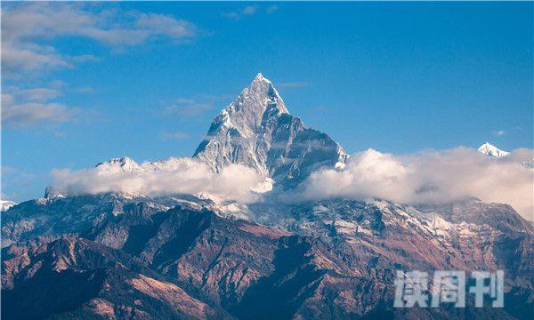 世界海拔最高和最低是哪里（珠穆朗玛峰和马里亚纳海沟）