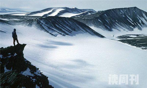 世界最大的冰川在哪个洲 兰伯特冰川位于南极洲