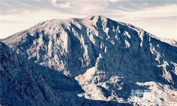 世界上最昂贵最高级的自然空气 阿尔卑斯山的空气