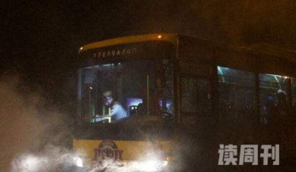 广州186路公交车闹鬼事件末班公交车遇鬼后乘客离奇失踪(3)